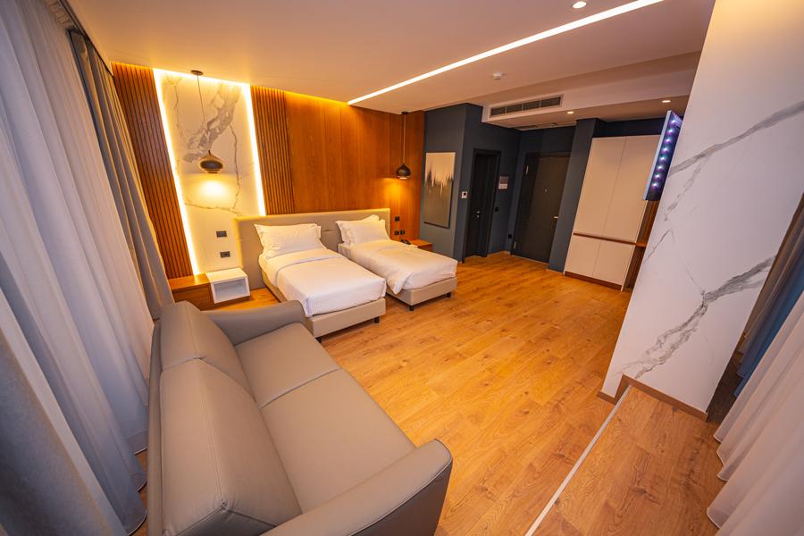 Black Diamond Hotel Τίρανα Εξωτερικό φωτογραφία